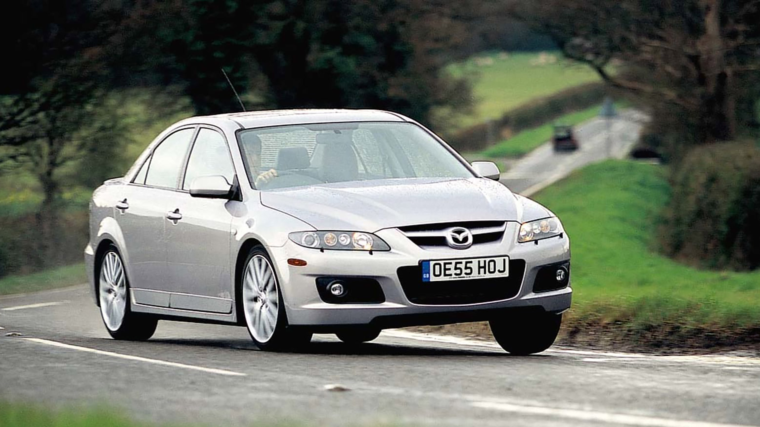 Fast Cars Under 6K canvaspoint